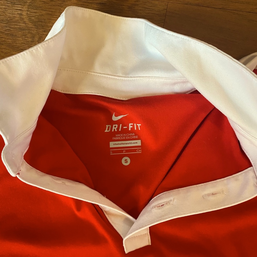 Nike Dri Fit boys golf shirt